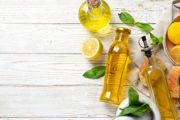 What's the Best Way to Prepare a Gourmet Poached Pear with Red Wine Syrup?