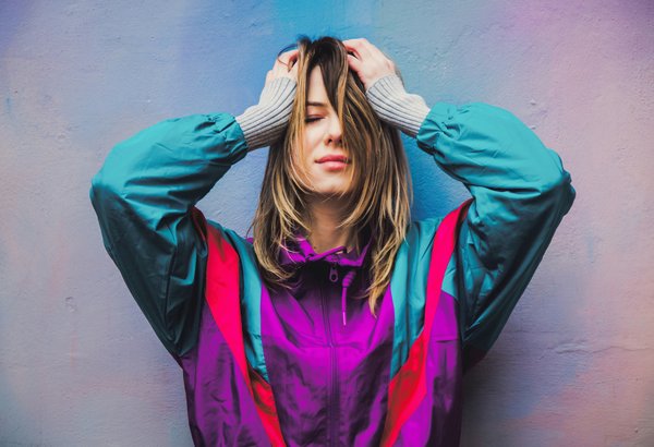 How to Style a Statement Sleeve Top in a Way That's Professional and Not Overpowering?